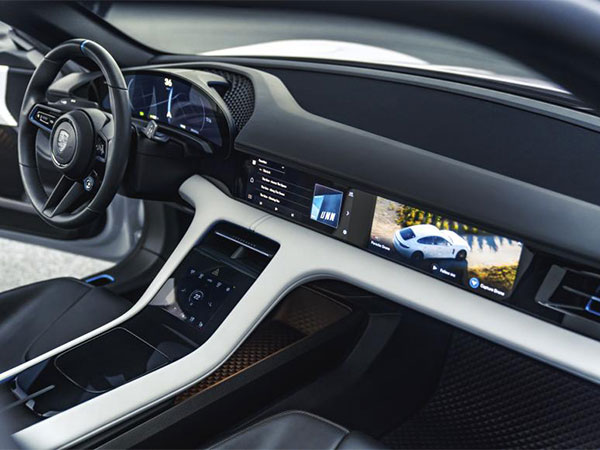 Mission E Cross Turismo... سيارة كهربية من بورشه بمحرك 600 حصان